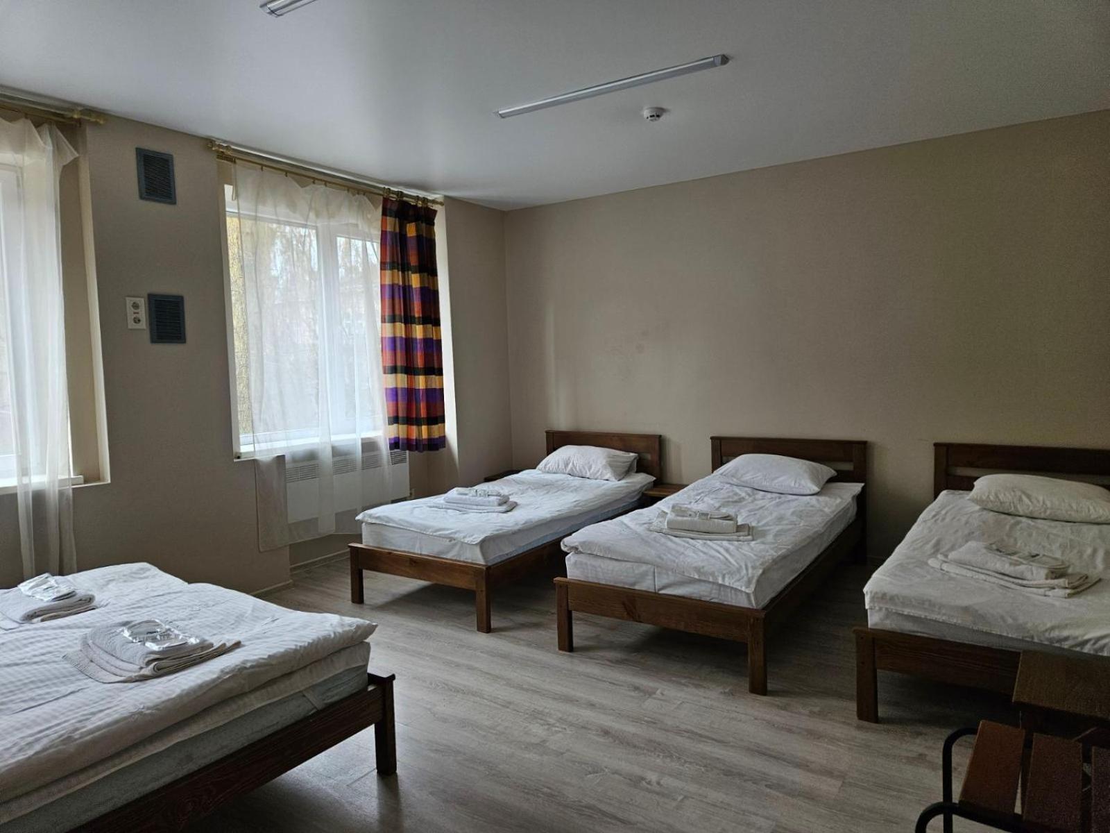 Hotel Lion Hill Leopoli Esterno foto
